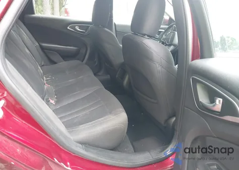 2015 Chrysler 200 Limited from USA, damaged, VIN 1C3CCCABXFN601082